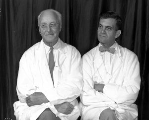 Evarts Graham (left) and Ernst Wynder (right), 1954.